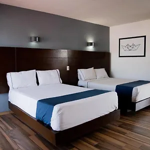 Expo Plaza Business And Family Guadalajara Hotel